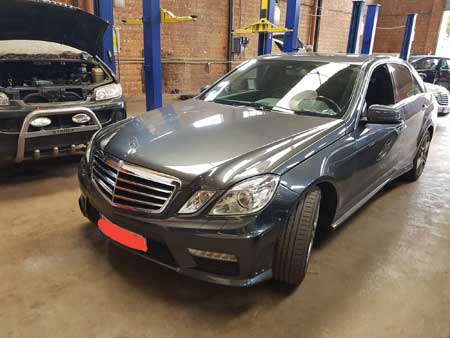 Mercedes E